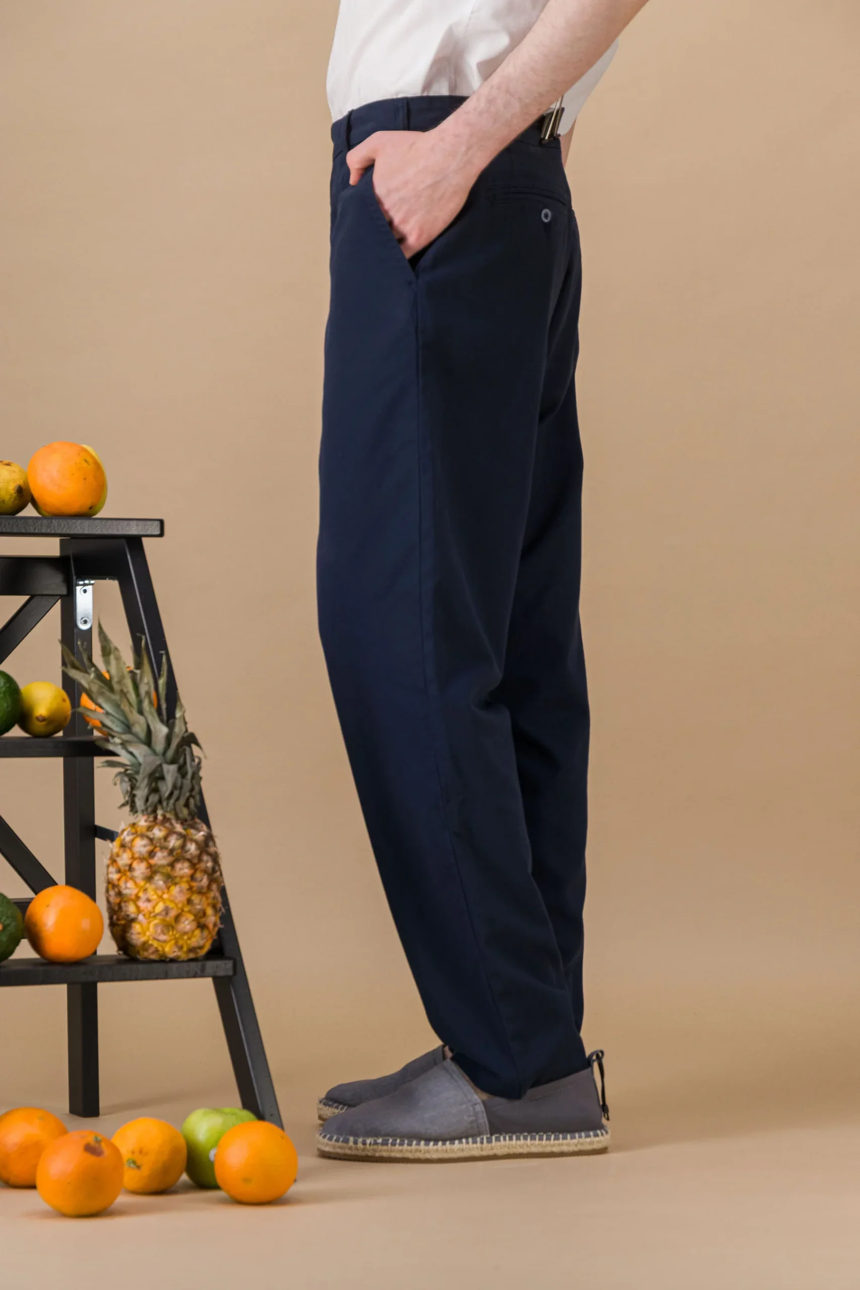 City trousers lightweight organic cotton navy - Image 2