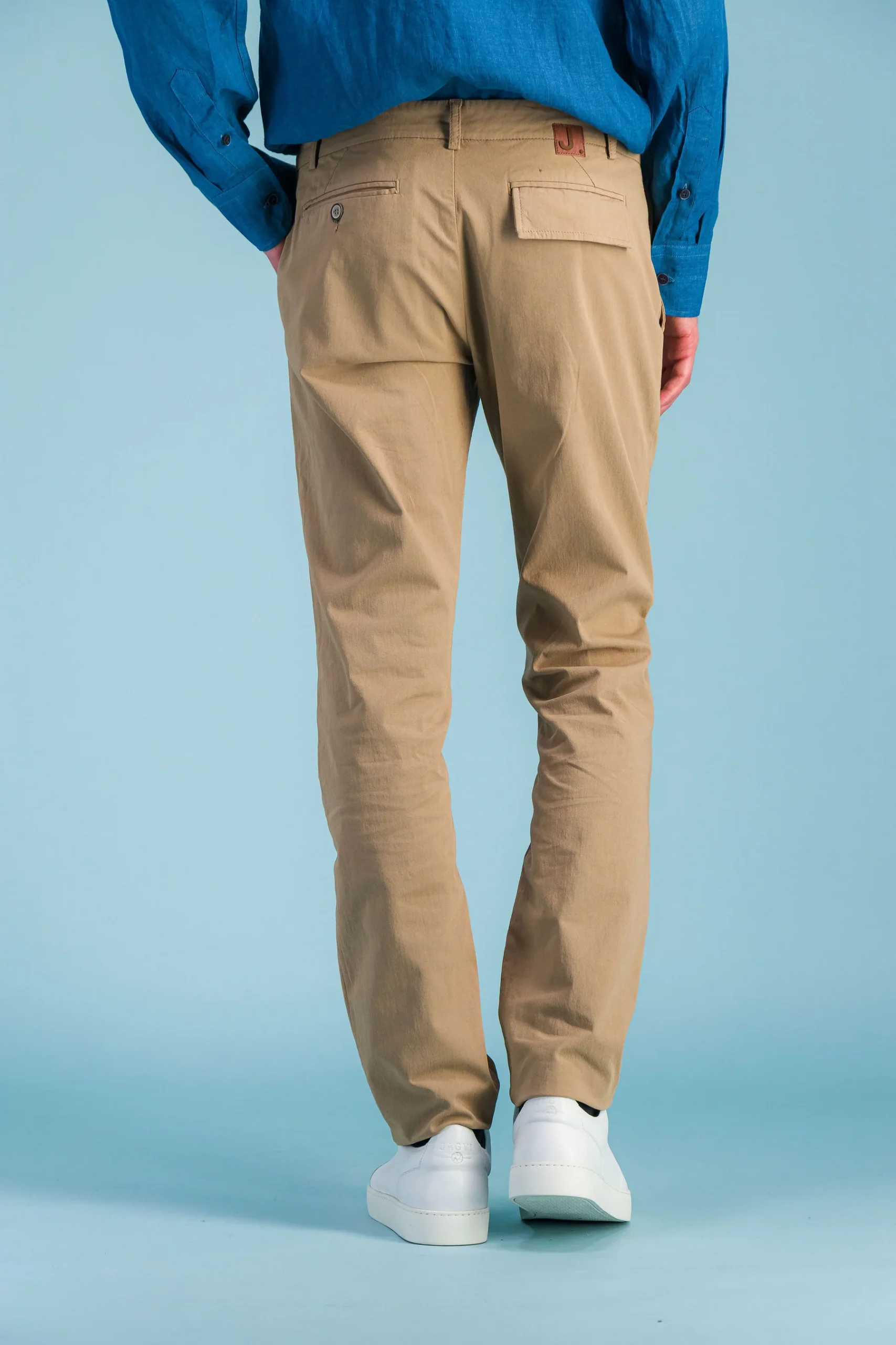 Beige Lightweight Organic Cotton City Trousers Men – JAGVI - Image 4